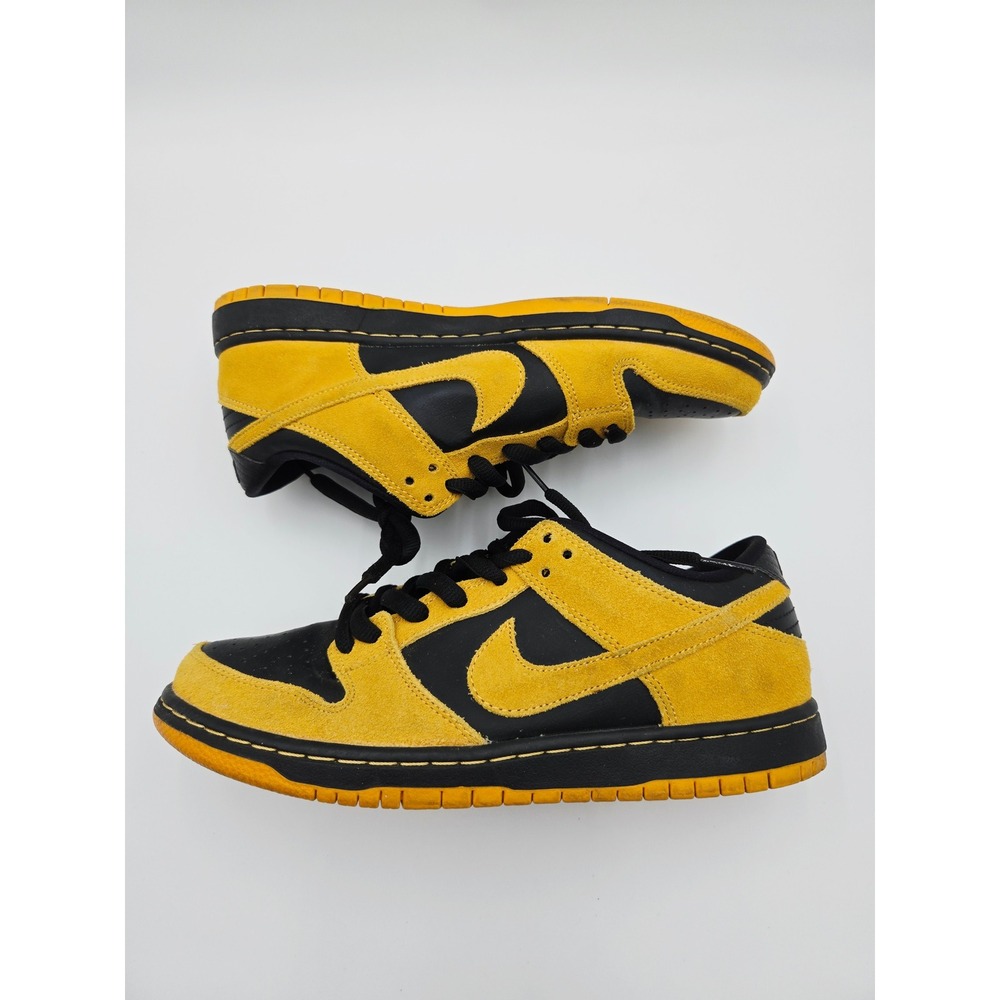 Nike SB Dunk Low Pro Iowa University Gold Black 304292-706 Mens Size 8 2015